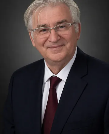 Prof. Dr. Emeritus Midhat Jasić