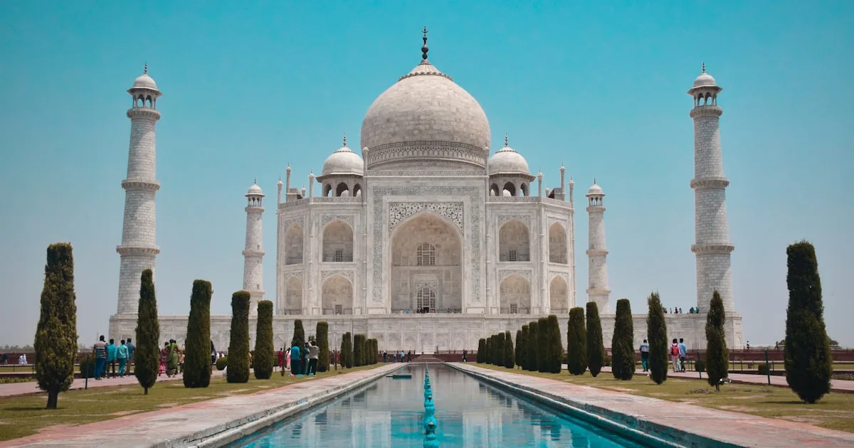 Taj Mahal, representing access to global halal markets
